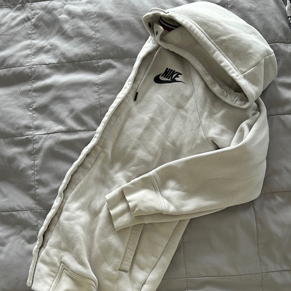 Nike long sleeve sweatshirt button up jacket